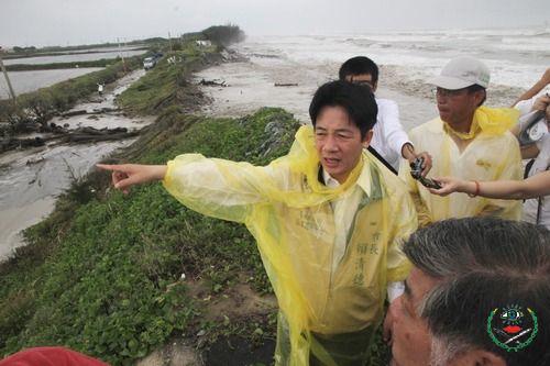 谷超泰利衝擊西半部 台南七股海堤破洞 賴市長去電六河局儘速處理...