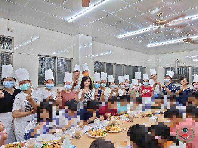 台東新住民新力量心感動新住民 西式餐飲在職專班結訓...