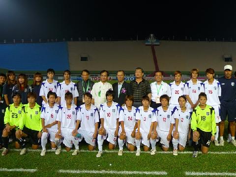 东亚杯女子足球锦标赛中华对南韩决赛与闭幕仪